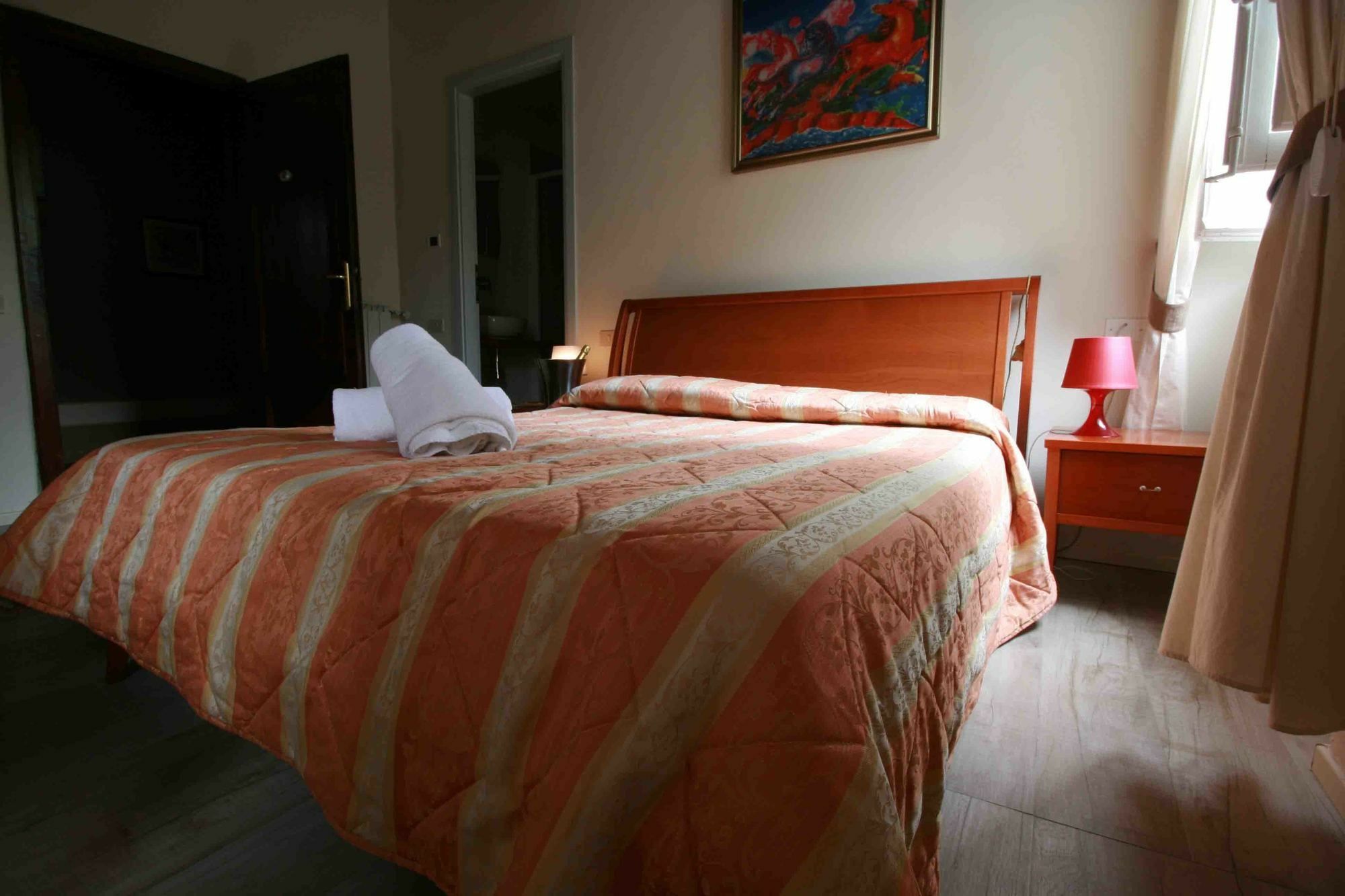 Locanda Del Pesce Briaco, B&B Lucca Exteriör bild